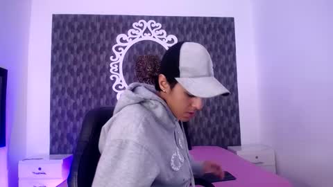 Snapshot of jack_taylor0 chatting on October 7, 12:09 pm jack online show from October 7, 12:09 pm