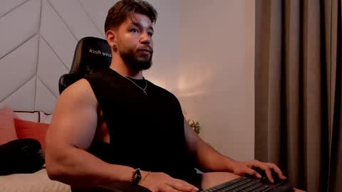 Jckson Stifler online show from April 18, 2:18 pm