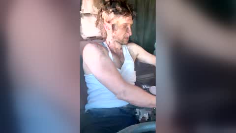 jacksonbutts online show from April 27, 12:40 am