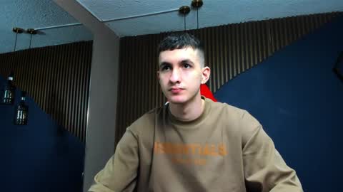 Snapshot of jacksonolsenn chatting on January 12, 12:44 pm Jackson Olsen online show from January 12, 12:44 pm