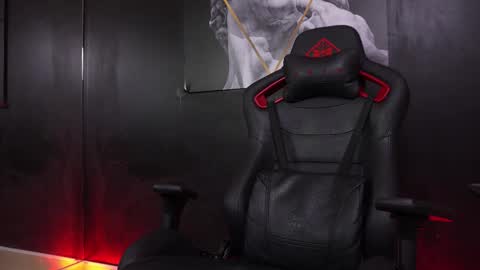 Jackson Olsen online show from January 17, 9:38 pm