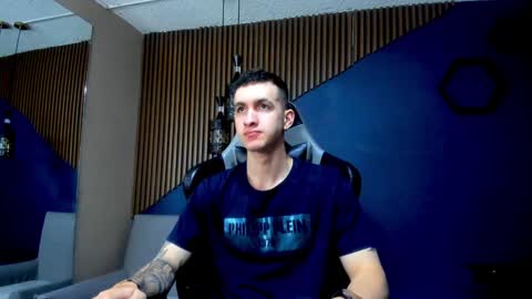 Snapshot of jacksonolsenn chatting on February 2, 12:46 pm Jackson Olsen online show from February 2, 12:46 pm