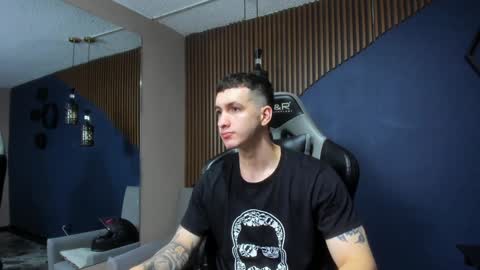 Snapshot of jacksonolsenn chatting on December 6, 12:16 pm Jackson Olsen online show from December 6, 12:16 pm