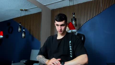 Snapshot of jacksonolsenn chatting on January 5, 7:07 pm Jackson Olsen online show from January 5, 7:07 pm