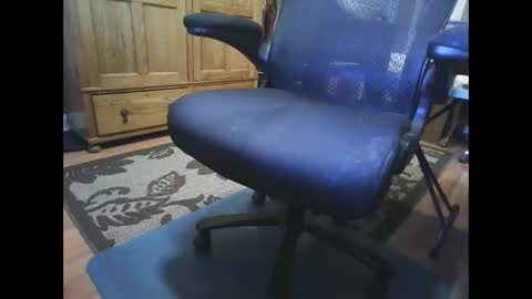 jacktoome383324 online show from March 18, 12:08 pm