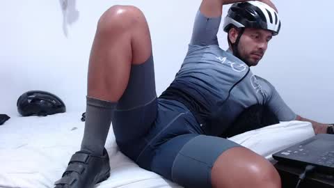 jacob broown23 online show from April 23, 3:03 pm