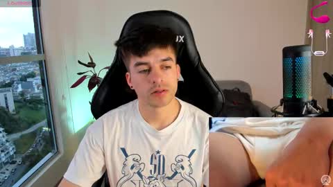 JACOB FERRER online show from February 6, 5:10 pm