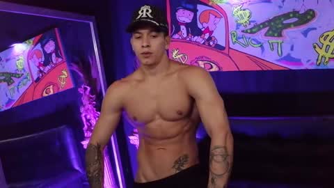 JACOB JAMES online show from June 9, 1:29 am