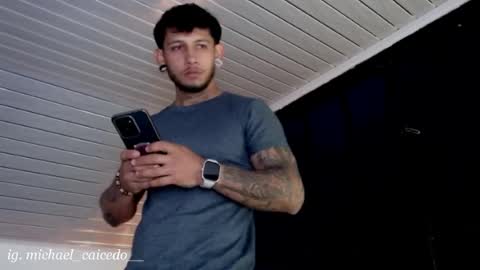 Michael Caicedo online show from April 21, 2:15 am