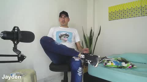Snapshot of jacobandjayydenn chatting on February 9, 6:47 pm Jacob And Jayden online show from February 9, 6:47 pm