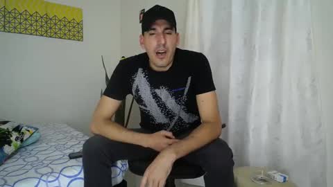 Snapshot of jacobandjayydenn chatting on March 1, 7:26 pm Jacob And Jayden online show from March 1, 7:26 pm