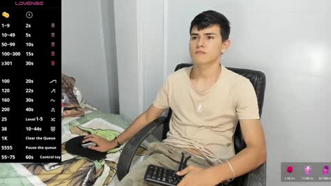 Snapshot of jacobb_lee chatting on January 30, 7:48 pm Jacob Lee online show from January 30, 7:48 pm