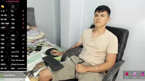Snapshot of jacobb_lee chatting on February 12, 10:15 pm Jacob Lee online show from February 12, 10:15 pm