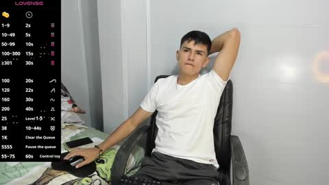 Snapshot of jacobb_lee chatting on February 7, 7:59 pm Jacob Lee online show from February 7, 7:59 pm