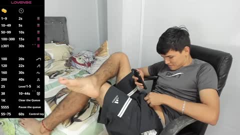 Snapshot of jacobb_lee chatting on January 23, 8:13 pm Jacob Lee online show from January 23, 8:13 pm