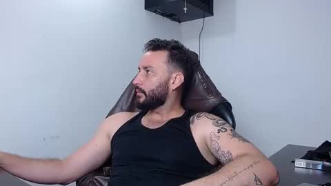 Snapshot of jacobkingd chatting on October 1, 2:59 am jacobkingd online show from October 1, 2:59 am