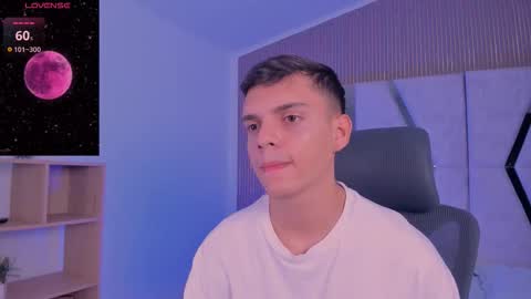 Jacob online show from November 4, 8:32 pm