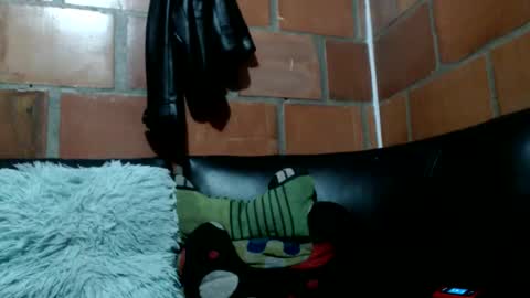 jacobvidal_69 online show from April 27, 11:43 pm