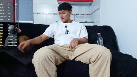 jacobo online show from April 23, 2:41 pm