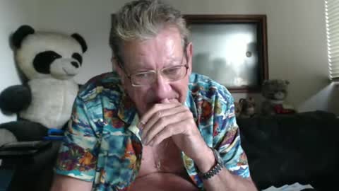 Jacques online show from December 19, 3:52 pm