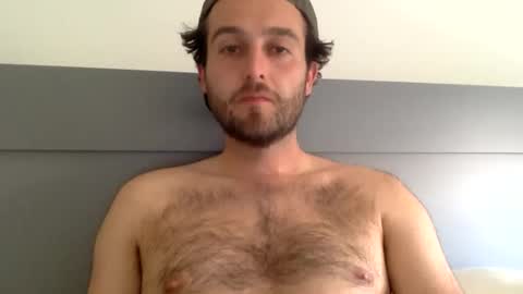 jaguar2792 online show from April 26, 1:41 pm