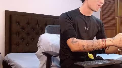 jaico_santos online show from September 15, 11:06 pm