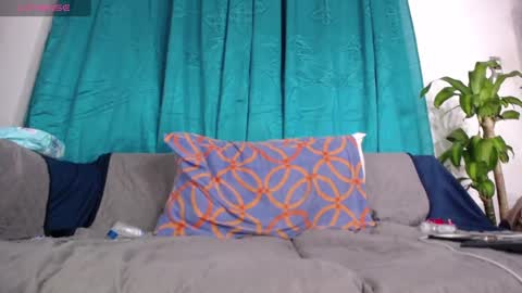 Snapshot of jaison_halls chatting on December 10, 11:53 pm JAISON HALLS online show from December 10, 11:53 pm