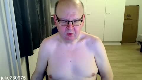 Jake2309 online show from February 15, 7:22 pm