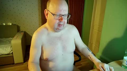 Jake2309 online show from January 5, 8:31 pm