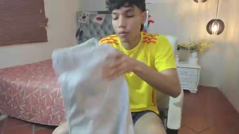 jake_falcon online show from June 17, 11:23 am