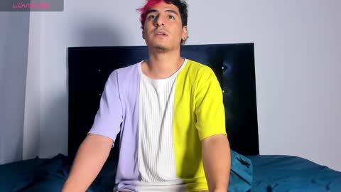 jake_jacksoon online show from February 13, 10:33 pm