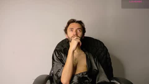 Snapshot of jake_magnuss chatting on September 30, 1:03 pm Jake online show from September 30, 1:03 pm