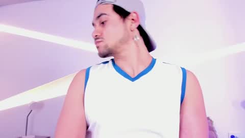 Jake  online show from April 1, 6:48 am