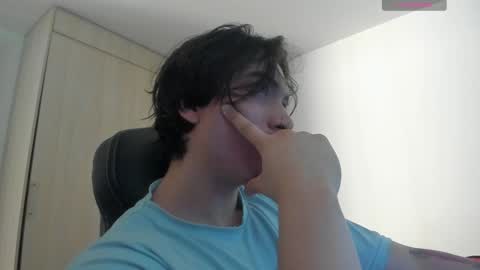 jake_murphy online show from December 20, 5:08 pm