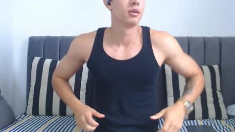 Hi guys im new 3 online show from March 21, 5:17 pm