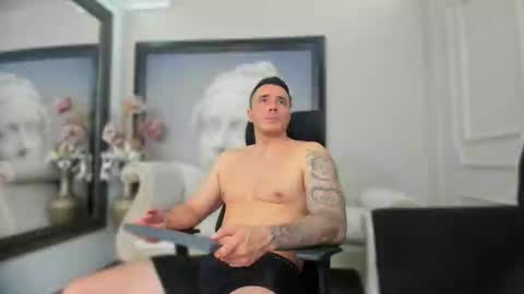 Snapshot of jakestone_1 chatting on October 12, 4:39 am jakestone_1 online show from October 12, 4:39 am