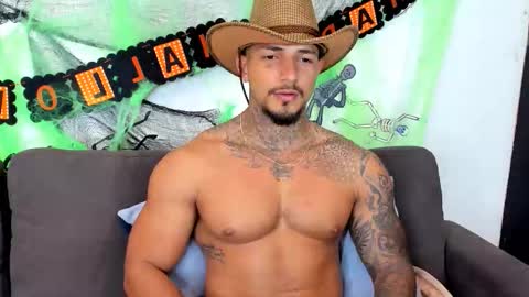 my name is sebas If you come here dont hesitate to say hello Im a guy who really likes having conversations and having hot online show from October 27, 5:37 pm