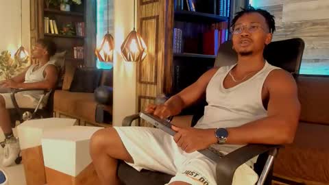Snapshot of jamalmyst_ chatting on September 17, 4:24 am online show from September 17, 4:24 am
