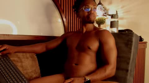   online show from November 14, 6:27 am