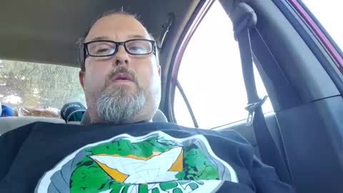 jamesb541208 online show from September 15, 5:47 pm
