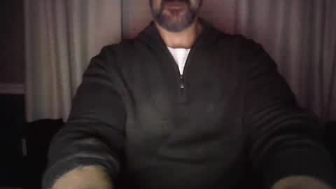 Snapshot of jamesmckendree chatting on February 27, 4:09 am jamesmckendree online show from February 27, 4:09 am