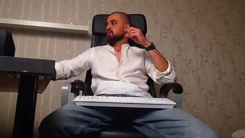 Snapshot of jamesmyersx chatting on September 19, 9:53 am JamesMyers online show from September 19, 9:53 am