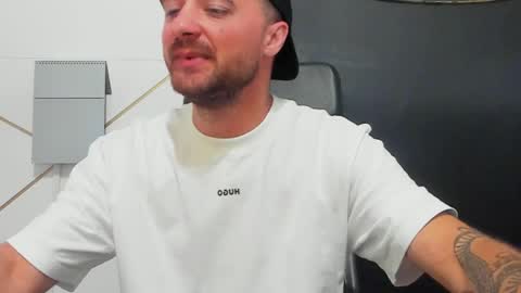 JamesMyers online show from June 7, 5:14 am
