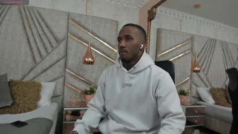 James  online show from January 15, 11:10 am