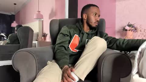 James  online show from February 20, 11:17 pm