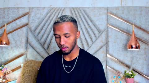 James  online show from December 22, 12:49 pm