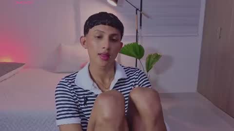 jamess_blanco online show from June 12, 6:22 am