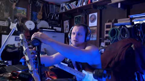 Jameswebbscope online show from January 10, 12:04 pm