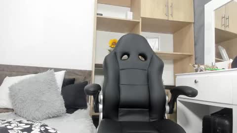 Jason online show from September 13, 8:43 pm