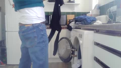 Snapshot of jasonmason2003 chatting on September 30, 11:03 am jasonmason2003 online show from September 30, 11:03 am